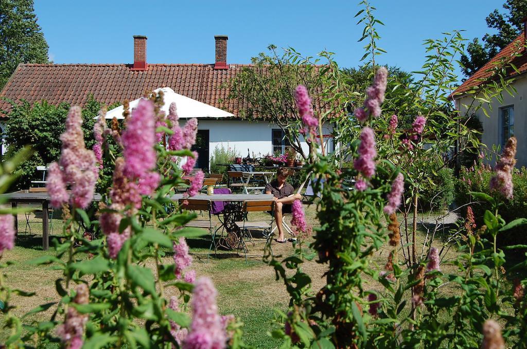 Hostel Stf Vandrarhem Backakra Löderup Exterior foto